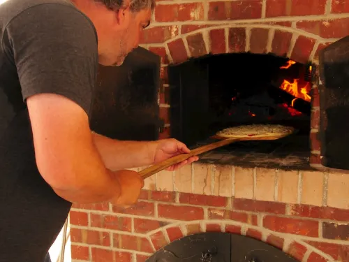 Vermilion pizza oven