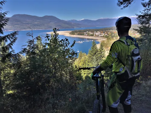 Mountain Biking in Nakusp