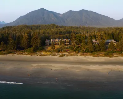 Tin Wis Resort Tofino BC Tla-o-qui-aht Nation 