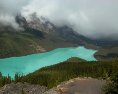 PeytoLake_Alberta_Lakeview_JoanneElves_ZenSeekers