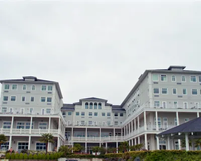 Prestige Oceanfront Resort Sooke