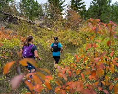 Kalamalka Lake Provincial Park fall hiking Chris Istace ZenSeekers